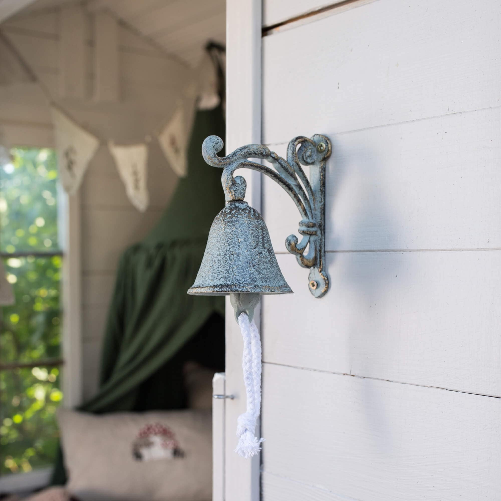 Campana da parete in metallo stile vintage con corda bianca, decorazione per casa e giardino