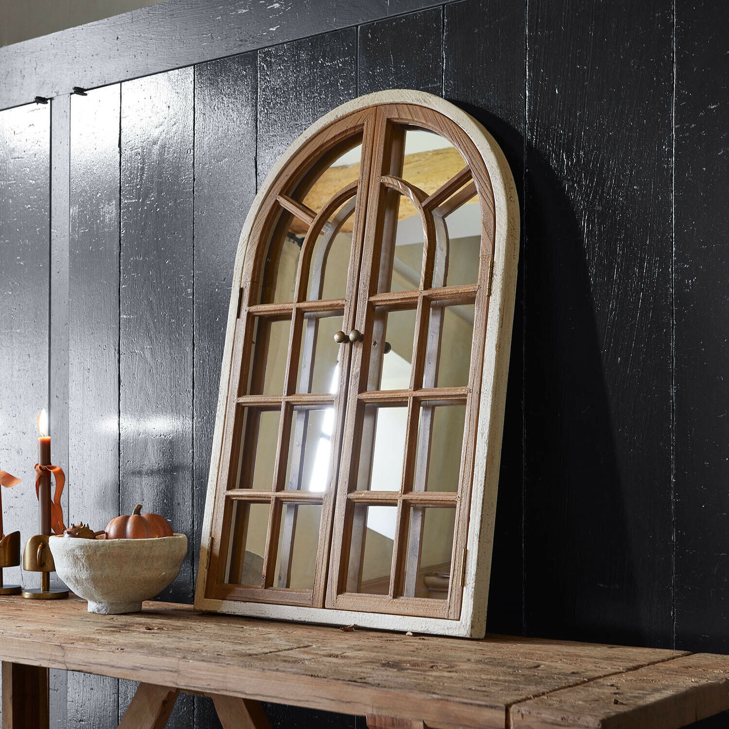 Finestra decorativa con specchio Montévine