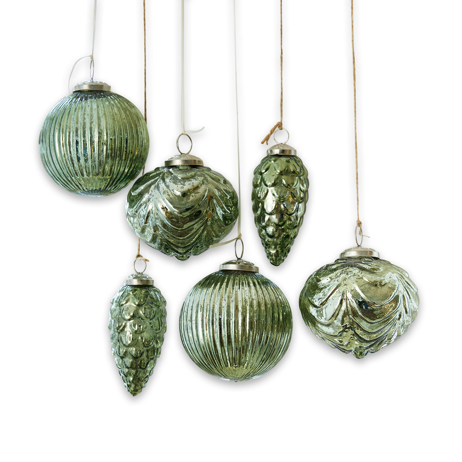 Set di 6 decorazioni natalizie Silverhill Set di sei decorazioni natalizie in vetro verde con diverse forme e texture