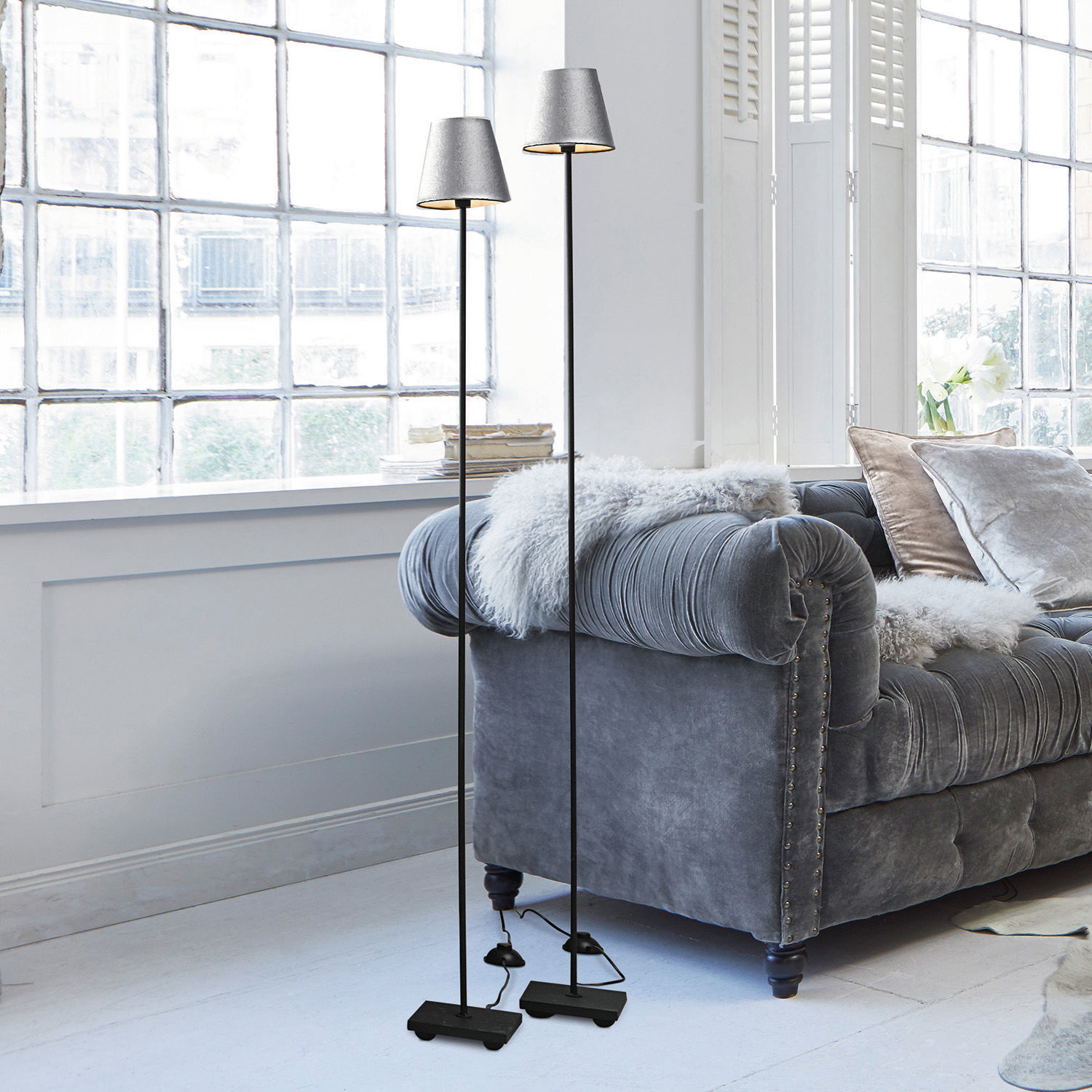 Coppia di lampade a stelo Tacoma