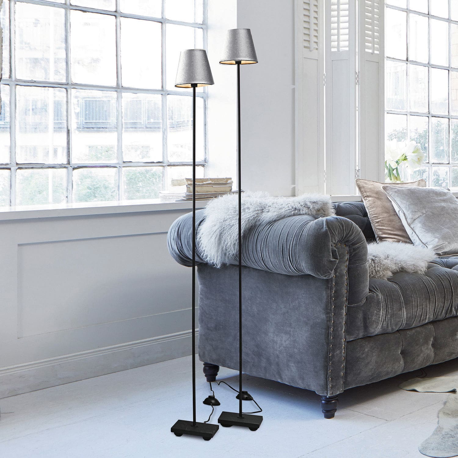 Coppia di lampade a stelo Tacoma