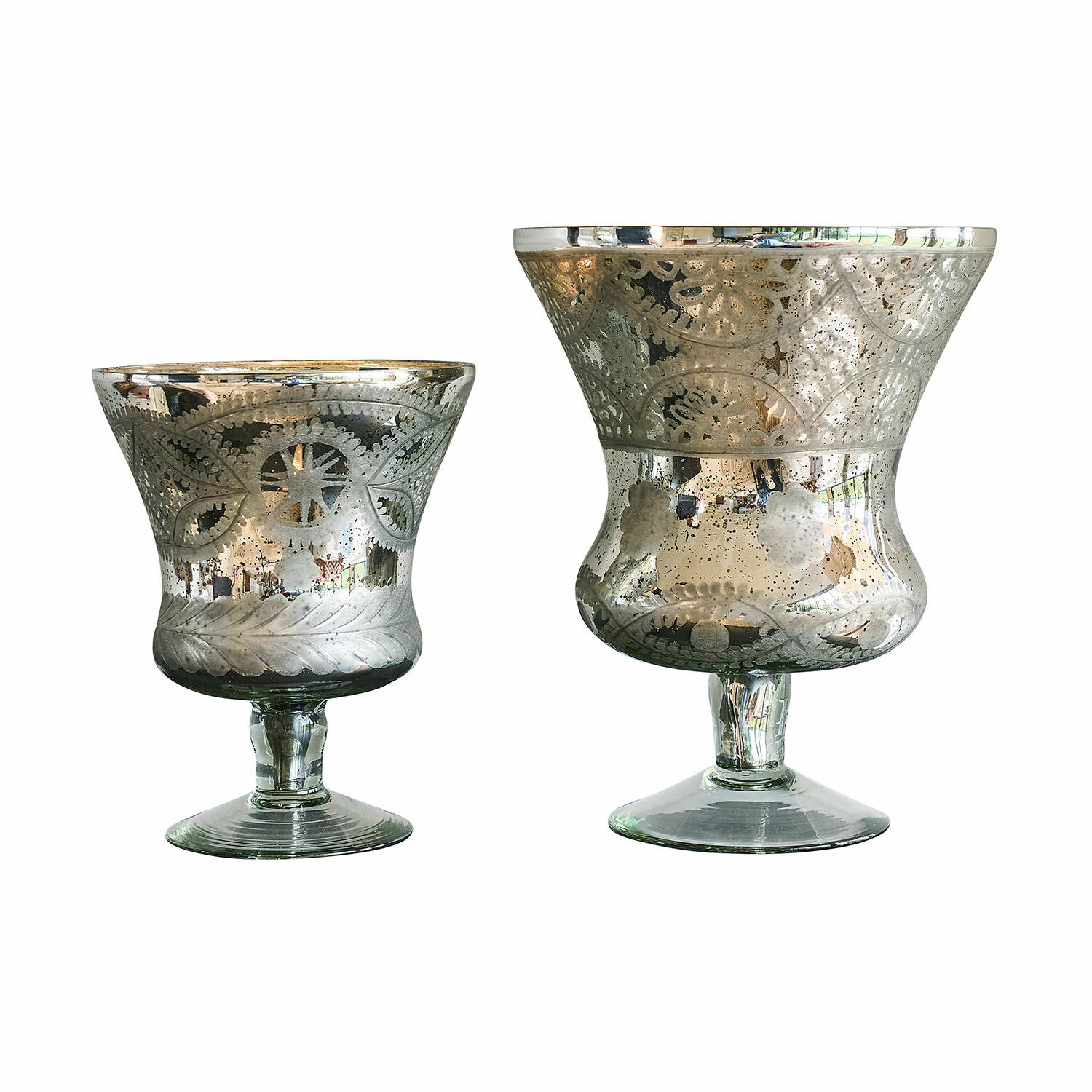 Coppia di lanterne Zorayne Due portacandele in vetro decorativo con finitura metallica argento e motivo floreale