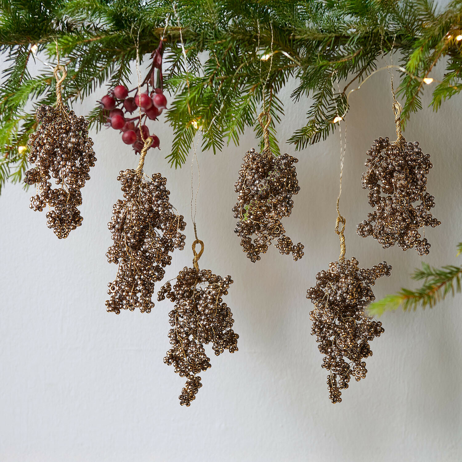 Set di 6 ciondoli Fadira Decorazioni dorate di perline appese a rami di abete, ornamenti natalizi eleganti