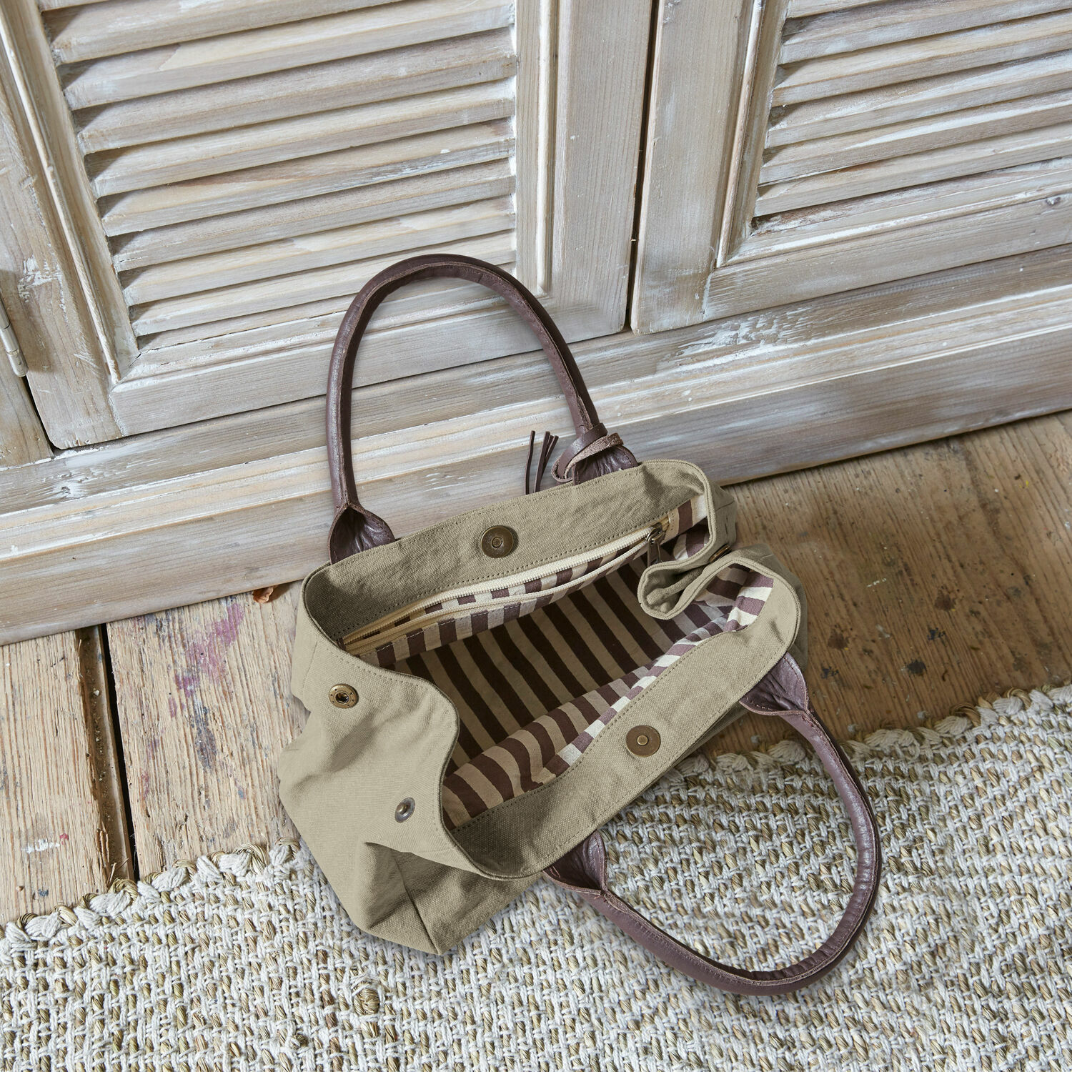 Borsa Hoya