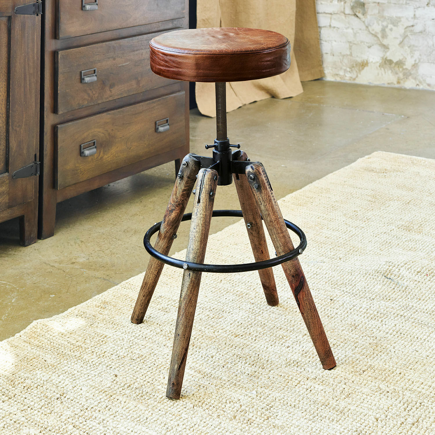 Sgabello Twist