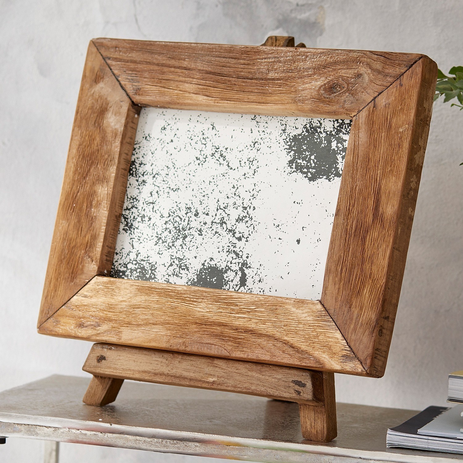 Cornice Nesta