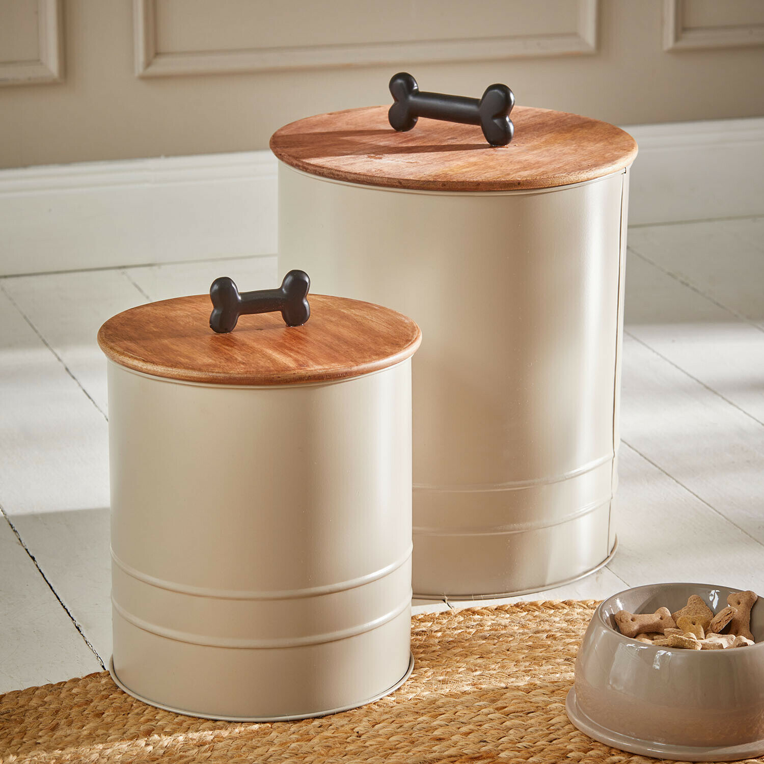 Coppia di contenitori di latta Esteluna Contenitori in metallo beige per cibo con coperchi in legno e maniglie nere a forma di osso