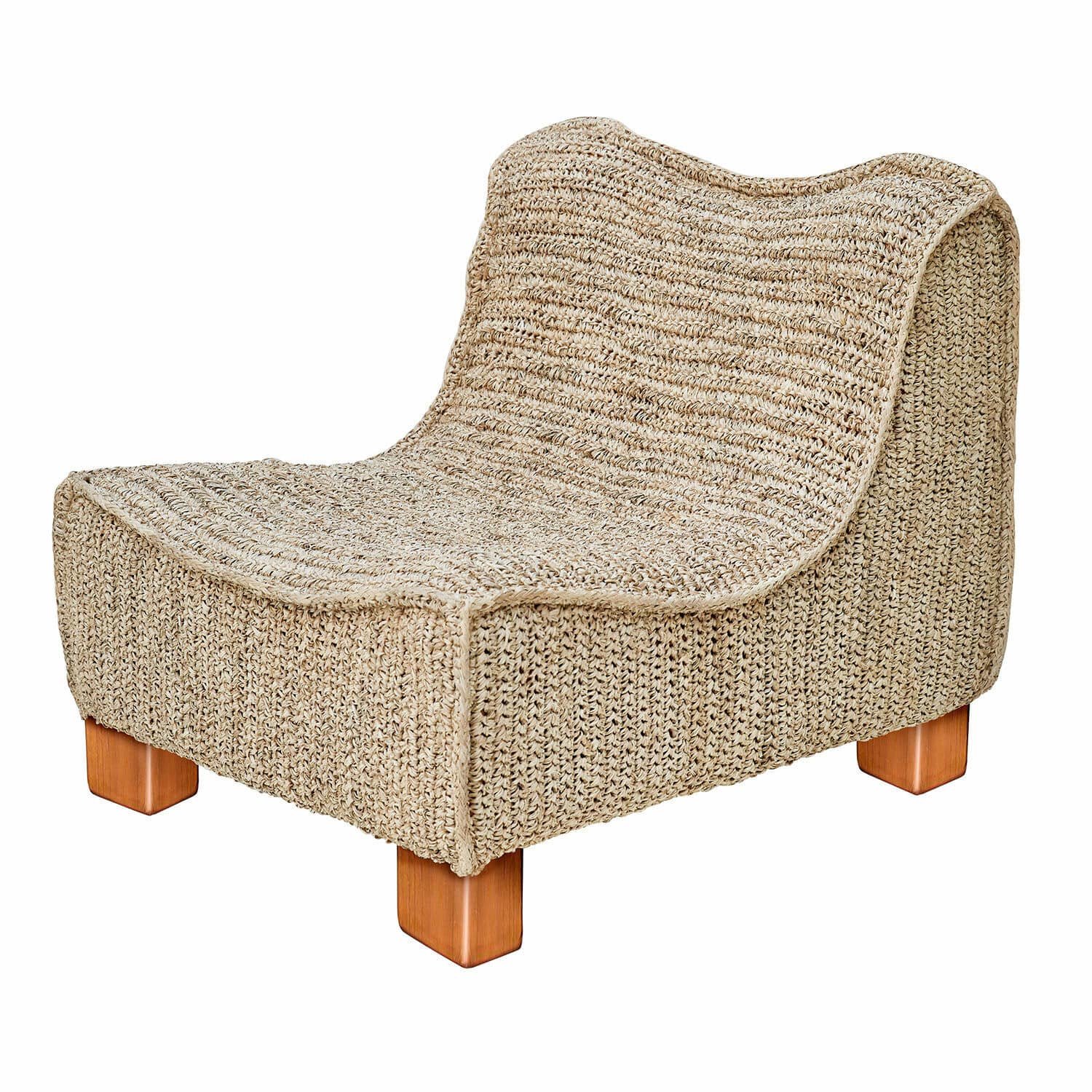 Poltrona Bocage Poltrona comoda in tessuto beige naturale con gambe in legno, perfetta per il soggiorno