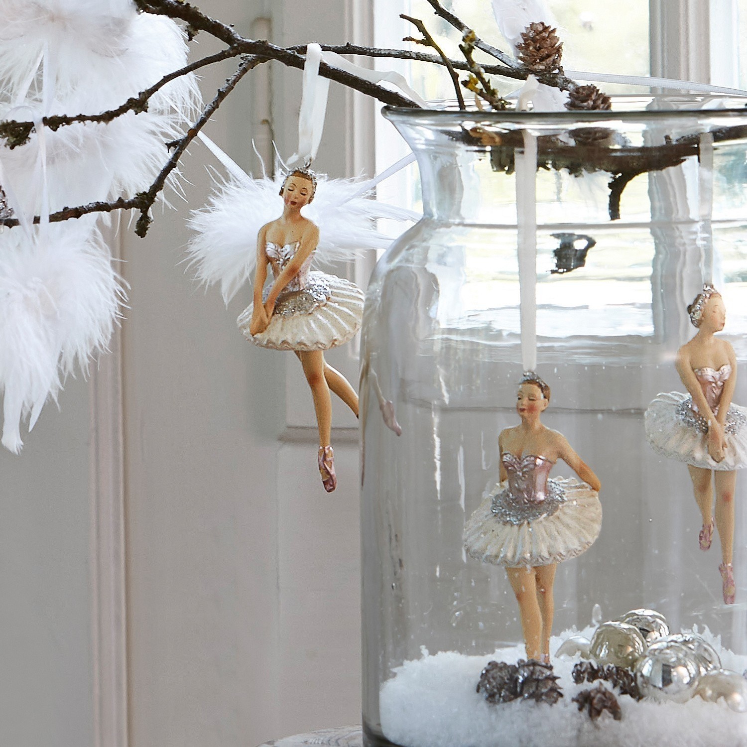 Set di 4 statuine Tadley