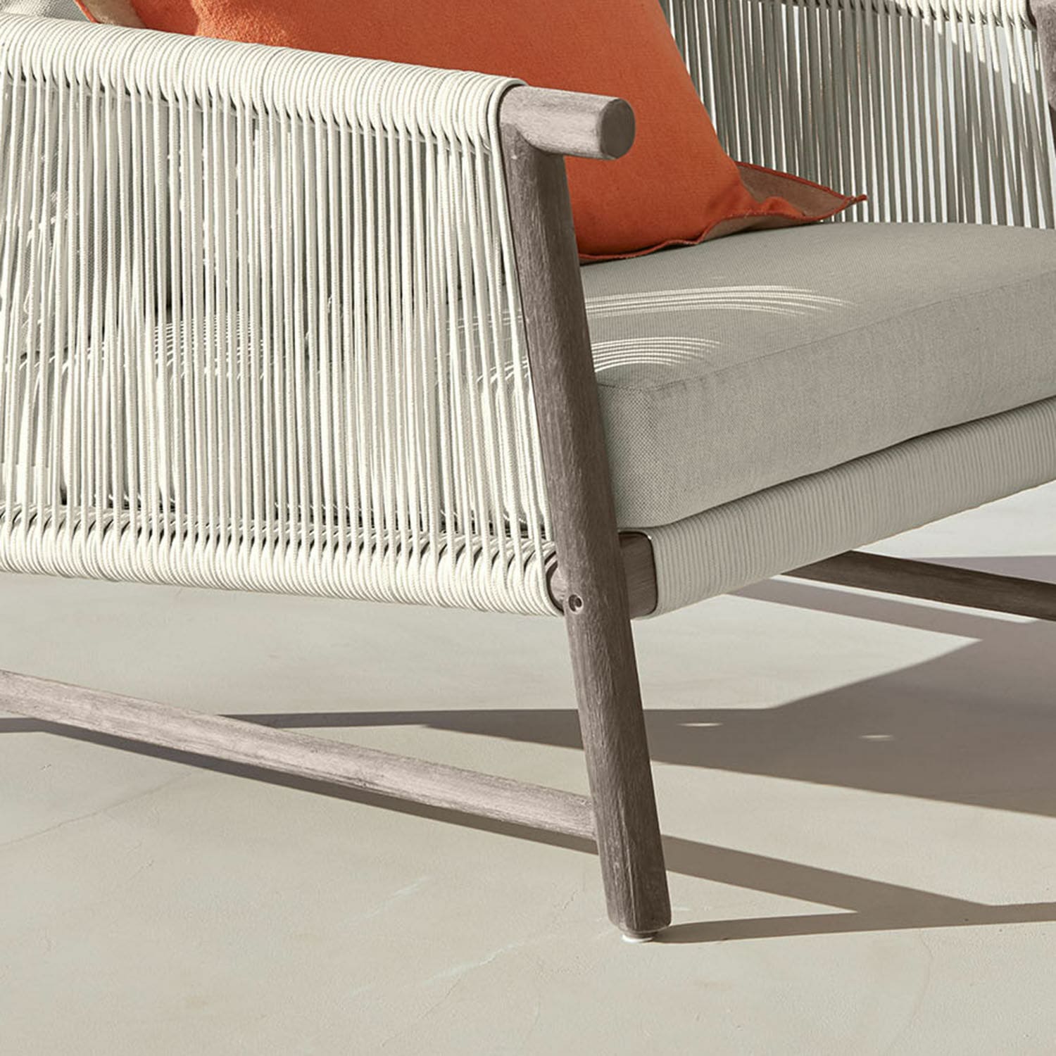 Poltrona FSC®-100% Clarmontaine
