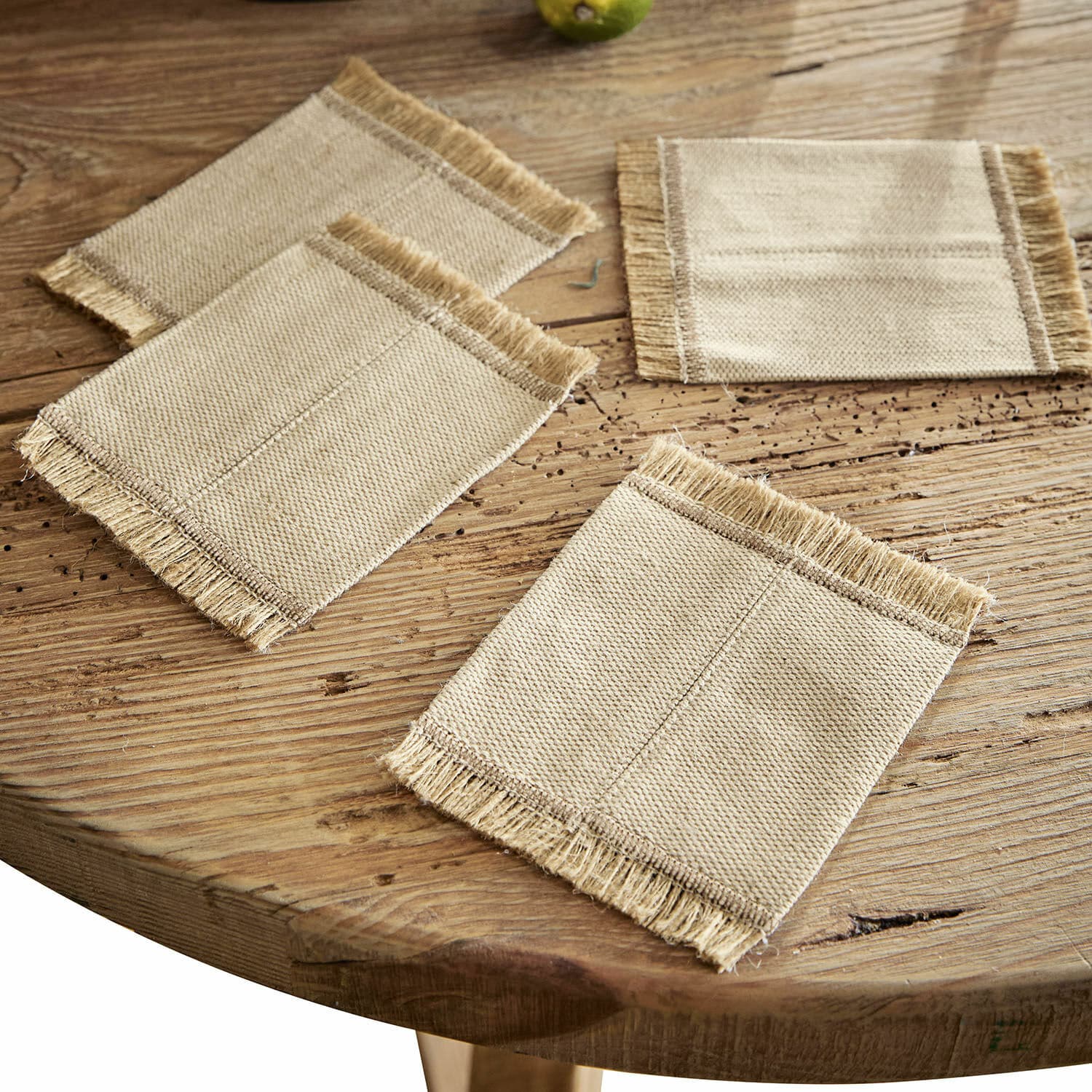 Set di 4 sottobicchieri e 4 tovagliette Abitain