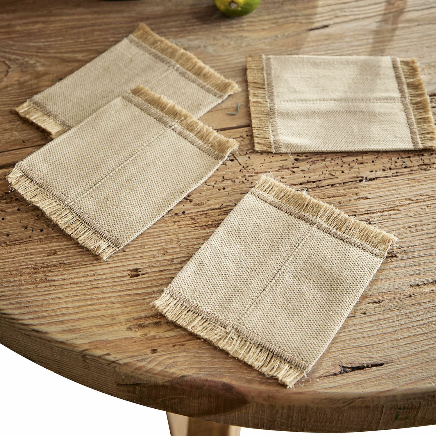 Set di 4 sottobicchieri e 4 tovagliette Abitain