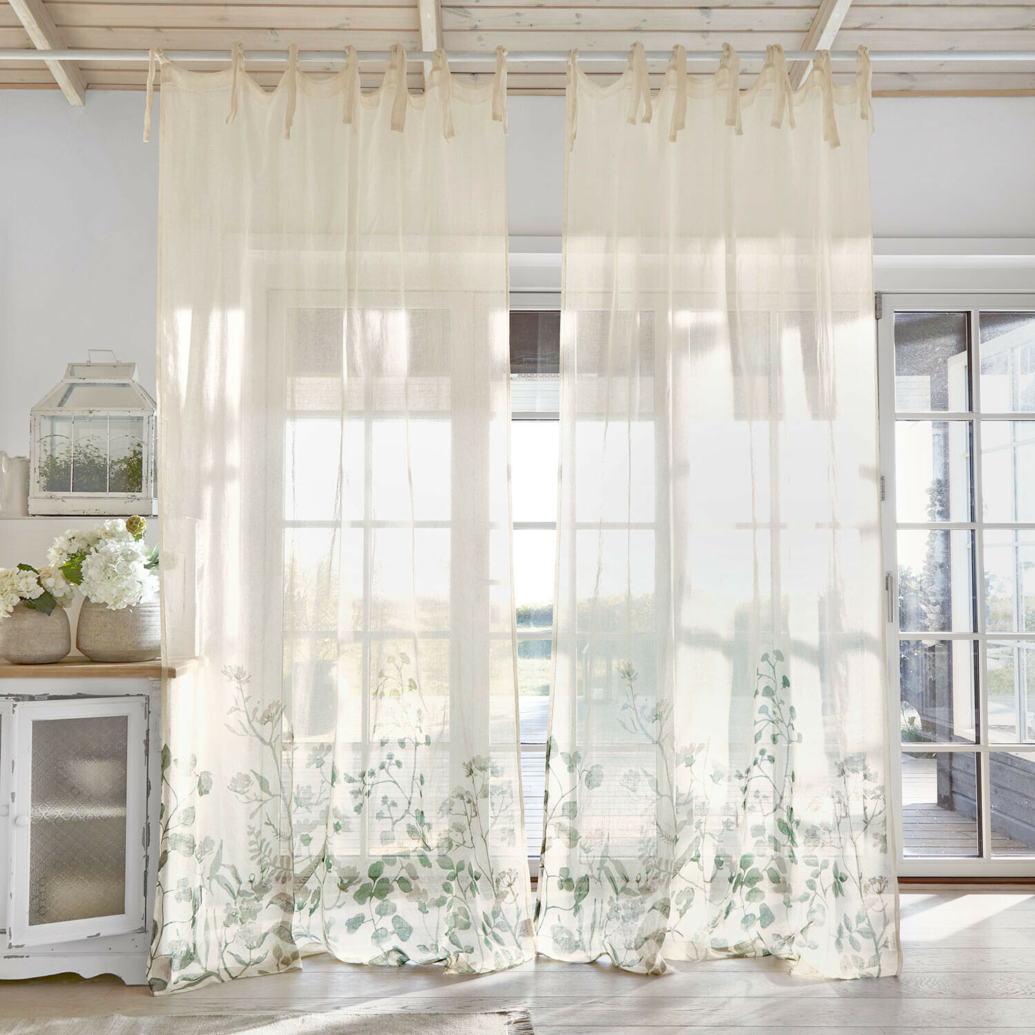 Tenda Floriale Tende trasparenti crema con motivo vegetale verde in basso, tessuto leggero per soggiorno luminoso