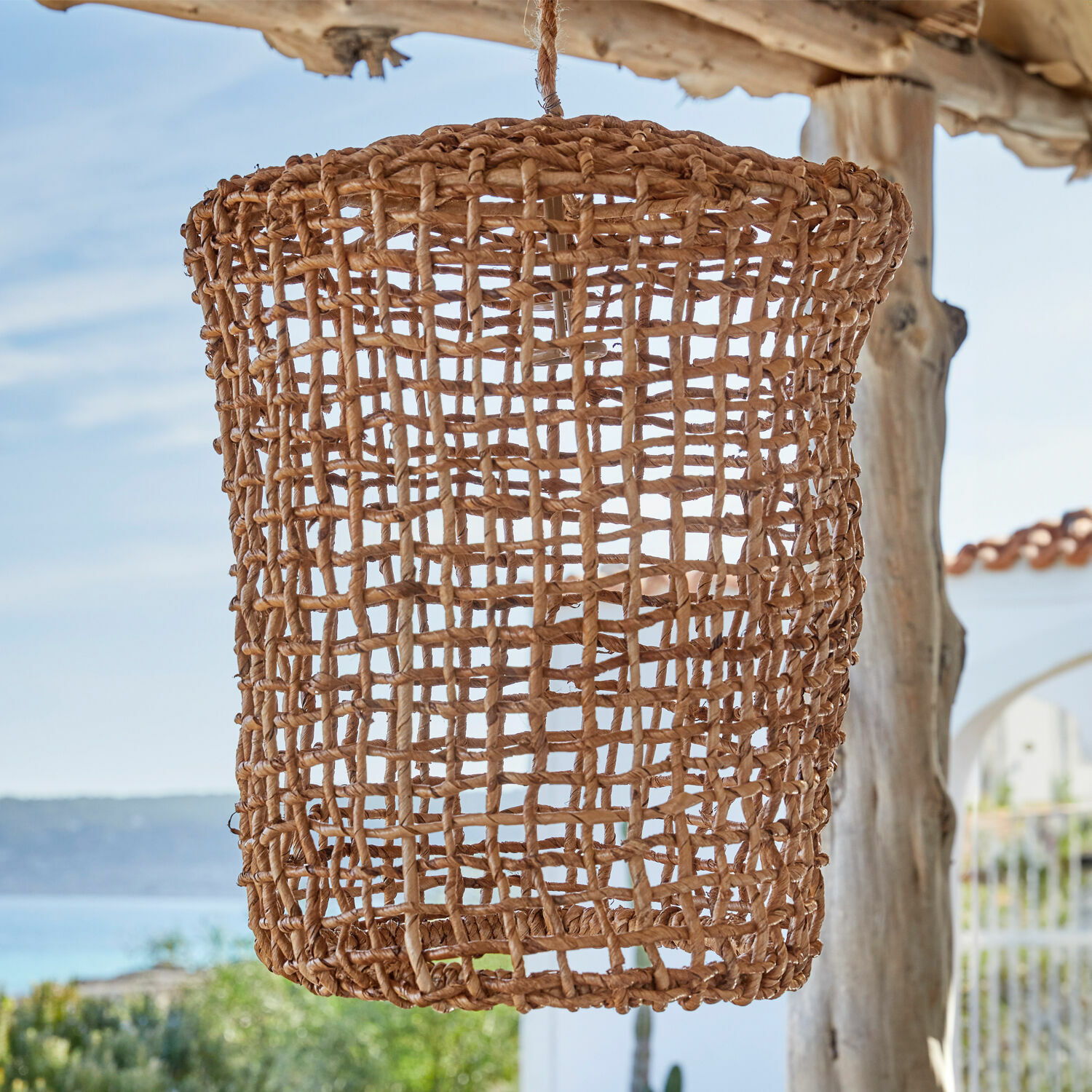 Paralume Wellsford Lampada a sospensione in corda naturale intrecciata marrone, decorazione per interni ed esterni.