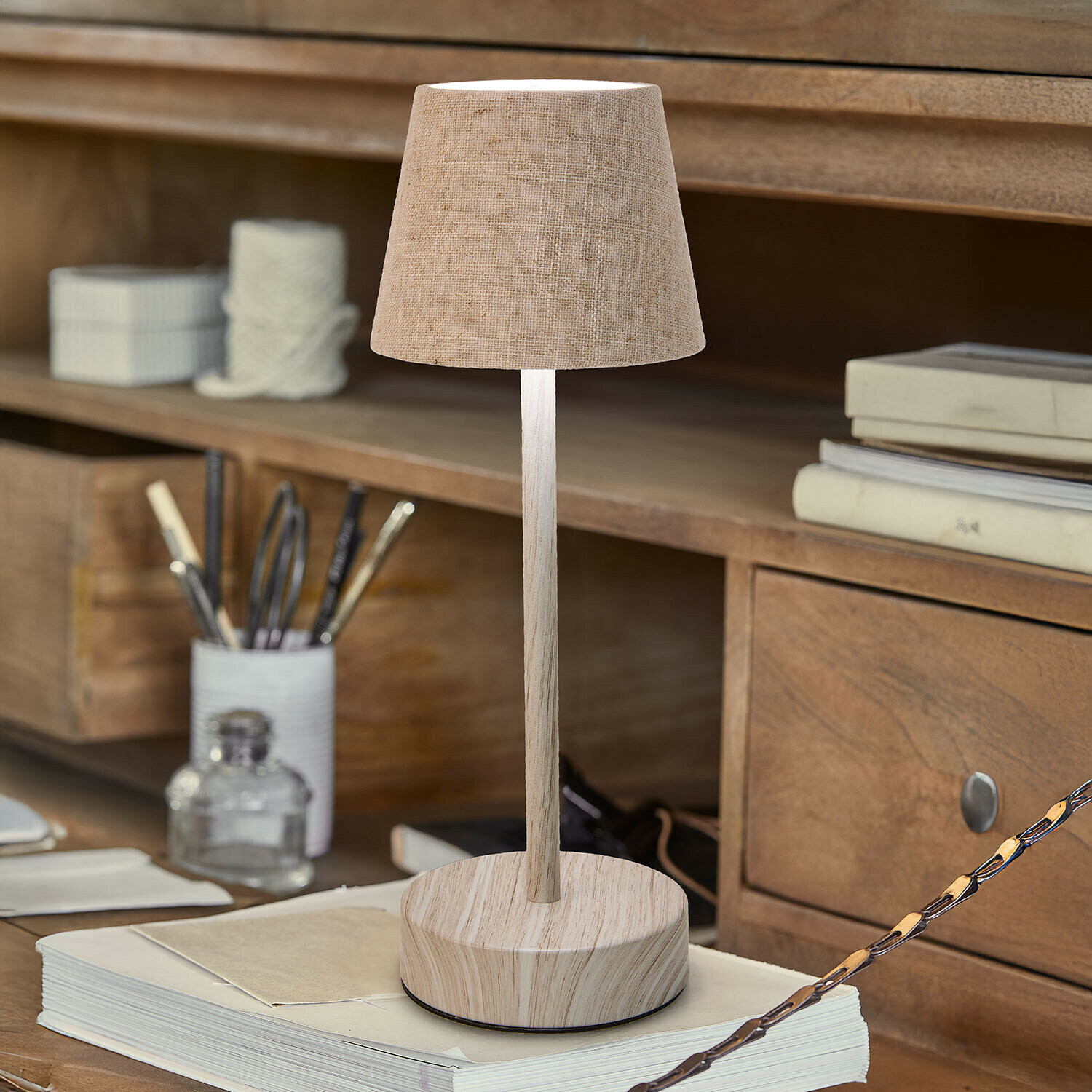 Lampada da tavolo ricaricabile Sylvainie