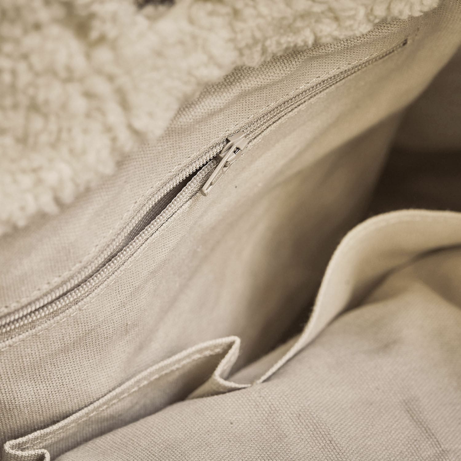 Borsa Tarvin